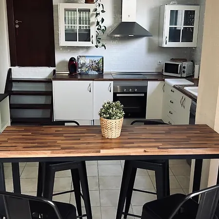 Extraordinaria Con Piscina Y Chimenea Сasa de vacaciones *