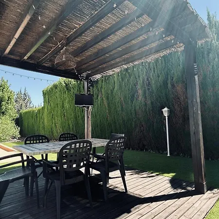 Extraordinaria Con Piscina Y Chimenea Сasa de vacaciones Granada