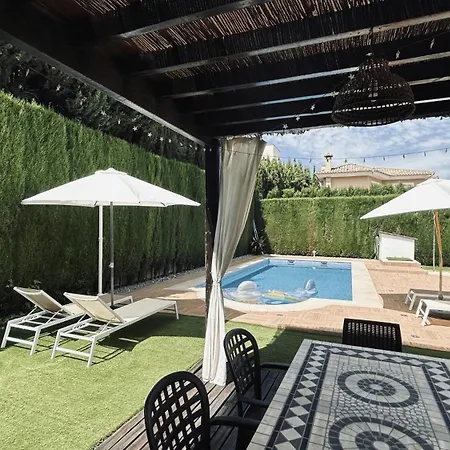 Сasa de vacaciones Extraordinaria Con Piscina Y Chimenea Granada