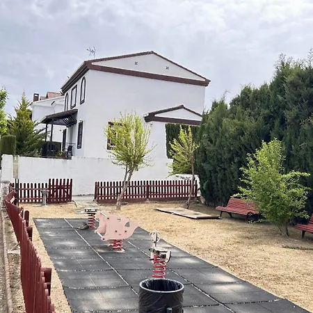 Сasa de vacaciones Extraordinaria Con Piscina Y Chimenea *
