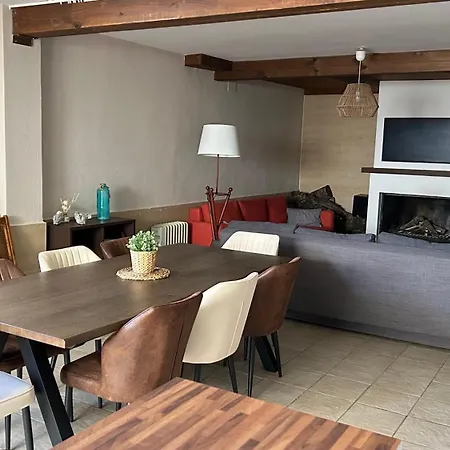 Сasa de vacaciones Extraordinaria Con Piscina Y Chimenea *